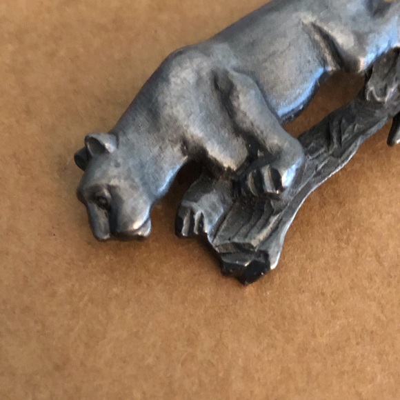 Vintage Silver Lion/Tiger Pin Brooch Like New - Picture 2 of 4